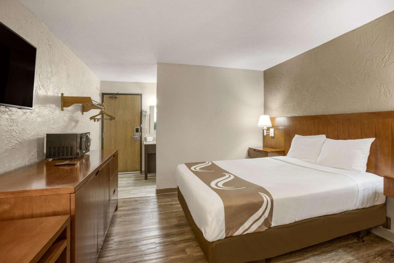 Rodeway Inn Cascade Екстериор снимка