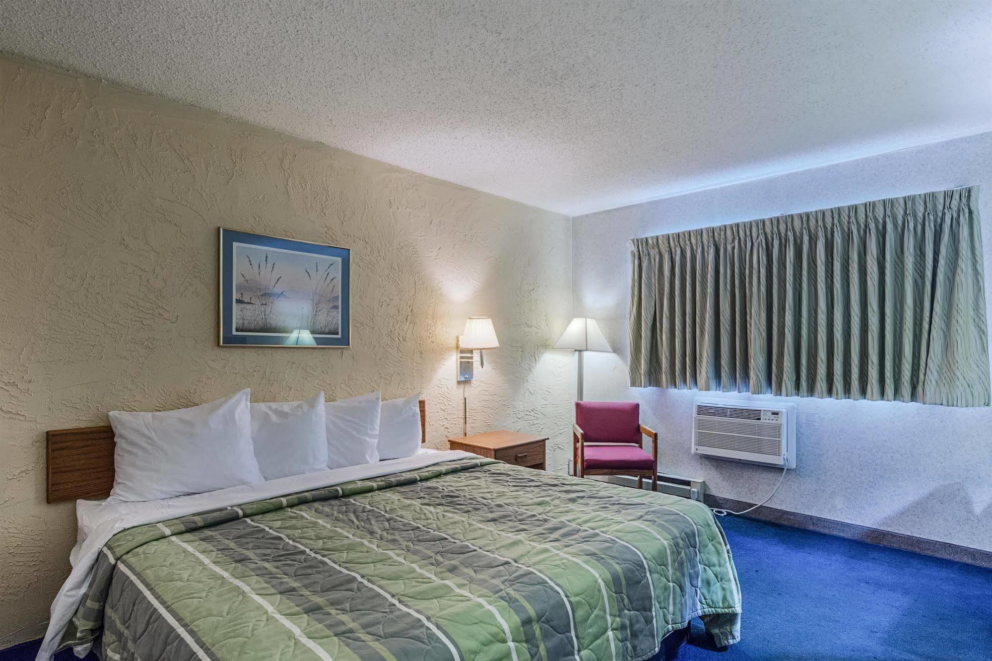 Rodeway Inn Cascade Екстериор снимка